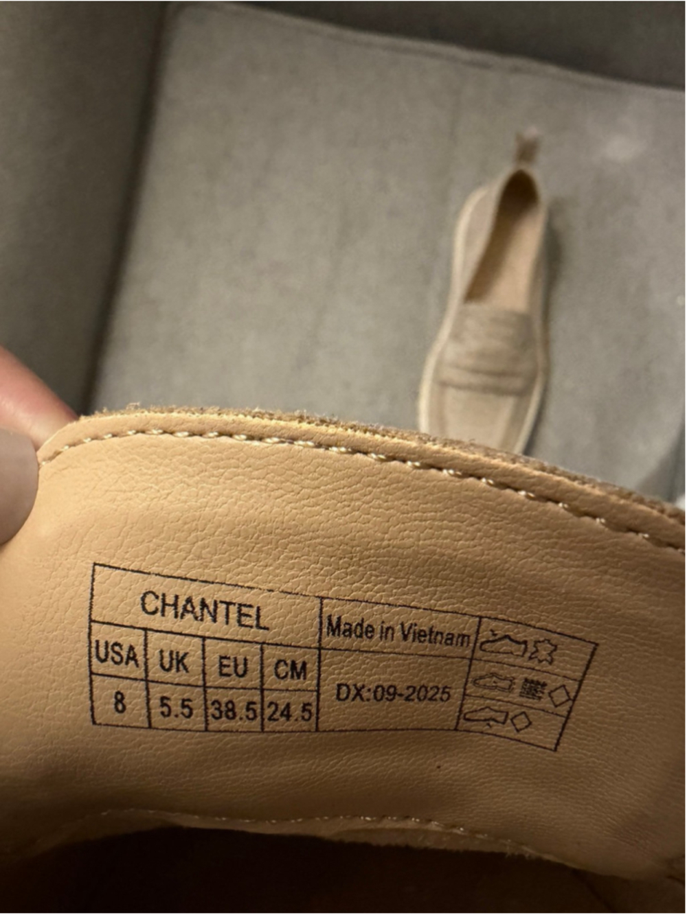 Vionic tan Chantel Penny Loafer Slip-On Sneaker Sz 8 - Picture 6 of 7